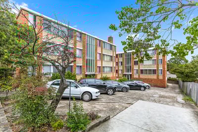 UNDER INSTRUCTIONS FROM NSW TRUSTEE AND GUARDIAN = CONVENIENTLY LOCATED AND AFFORDABLE INNER WEST STUDIO APARTMENT