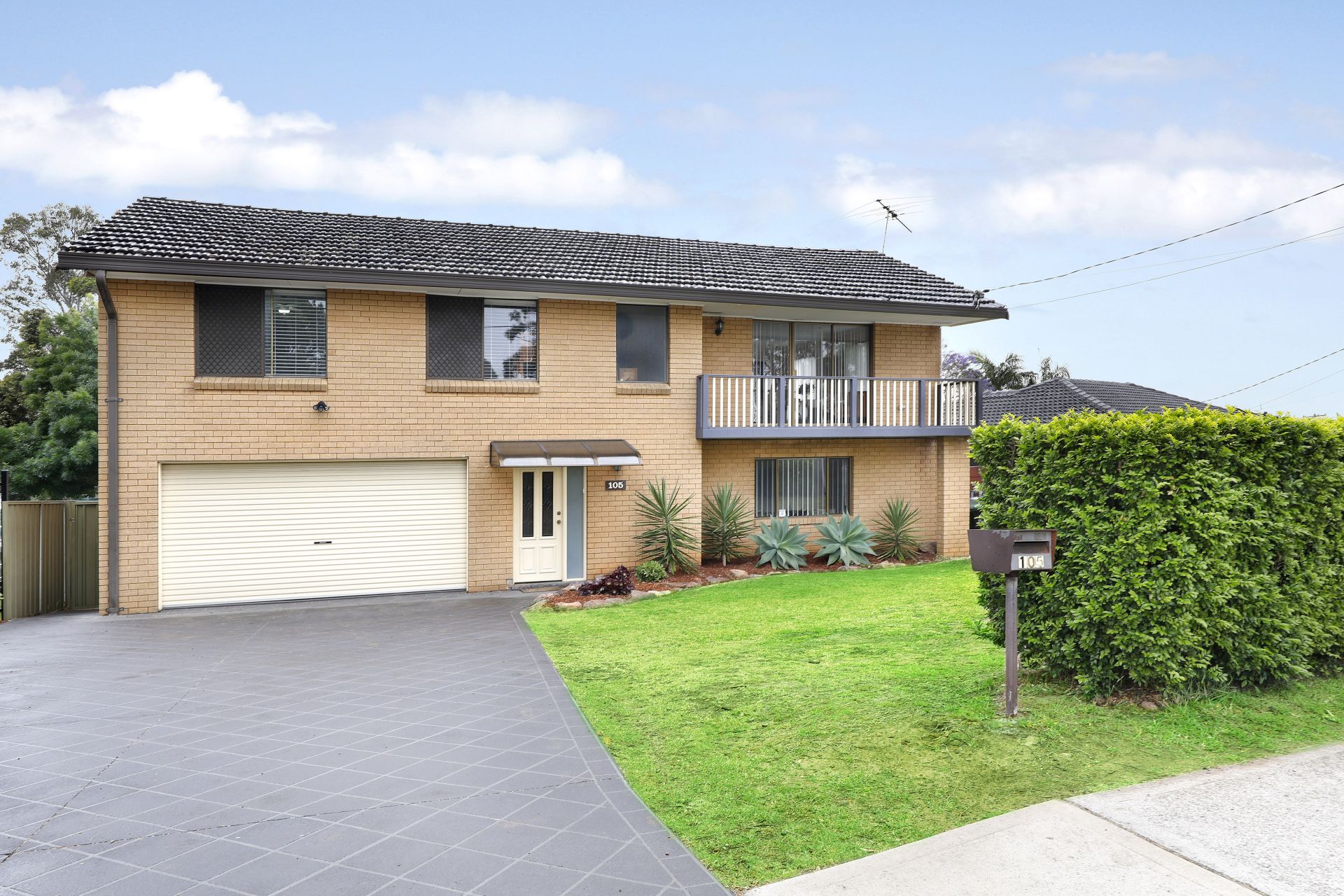 105 Kingswood Road, Engadine, Engadine - Thumbnail 2