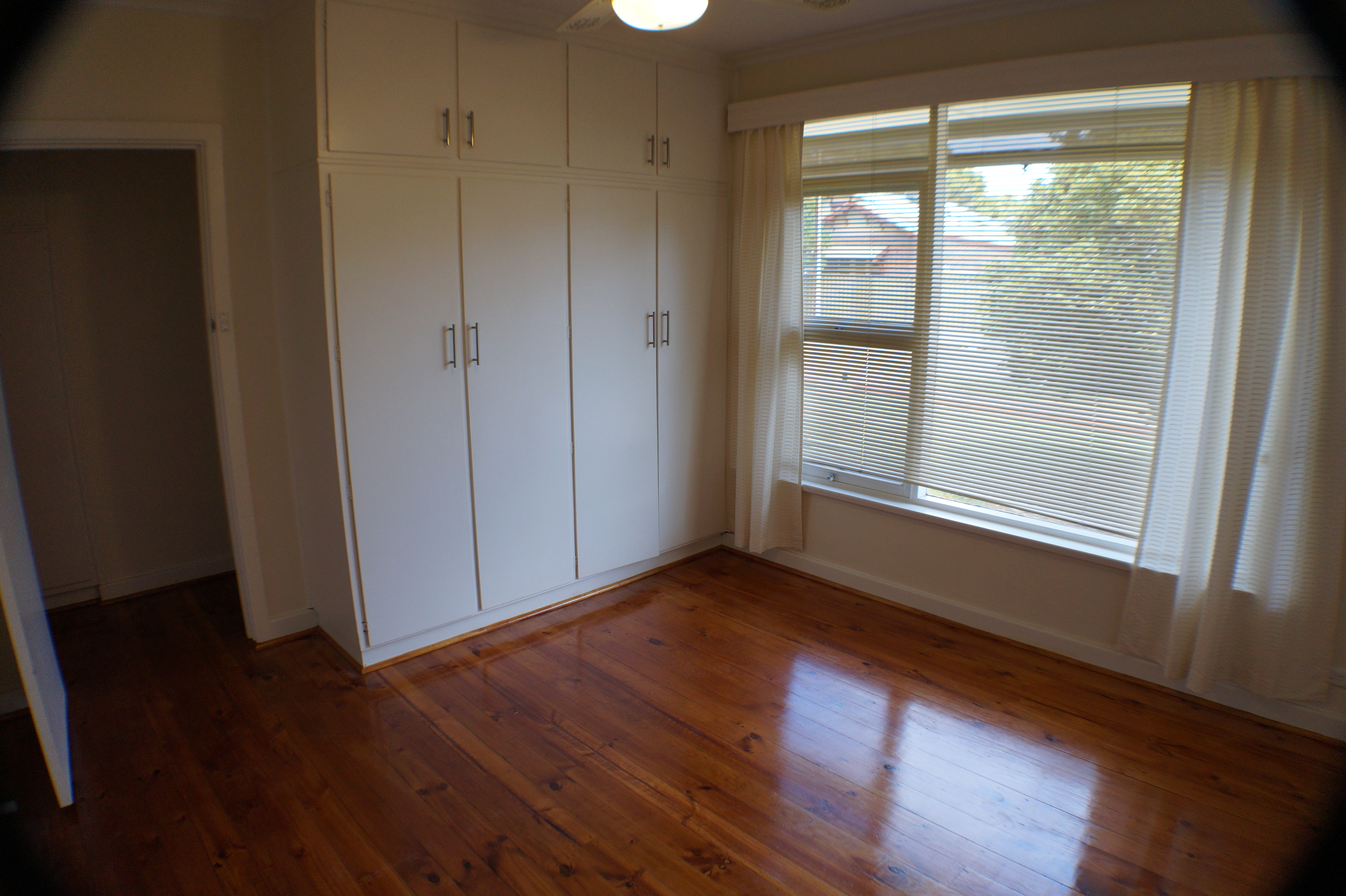 1/8 Fourth Avenue  Glenelg East 5045