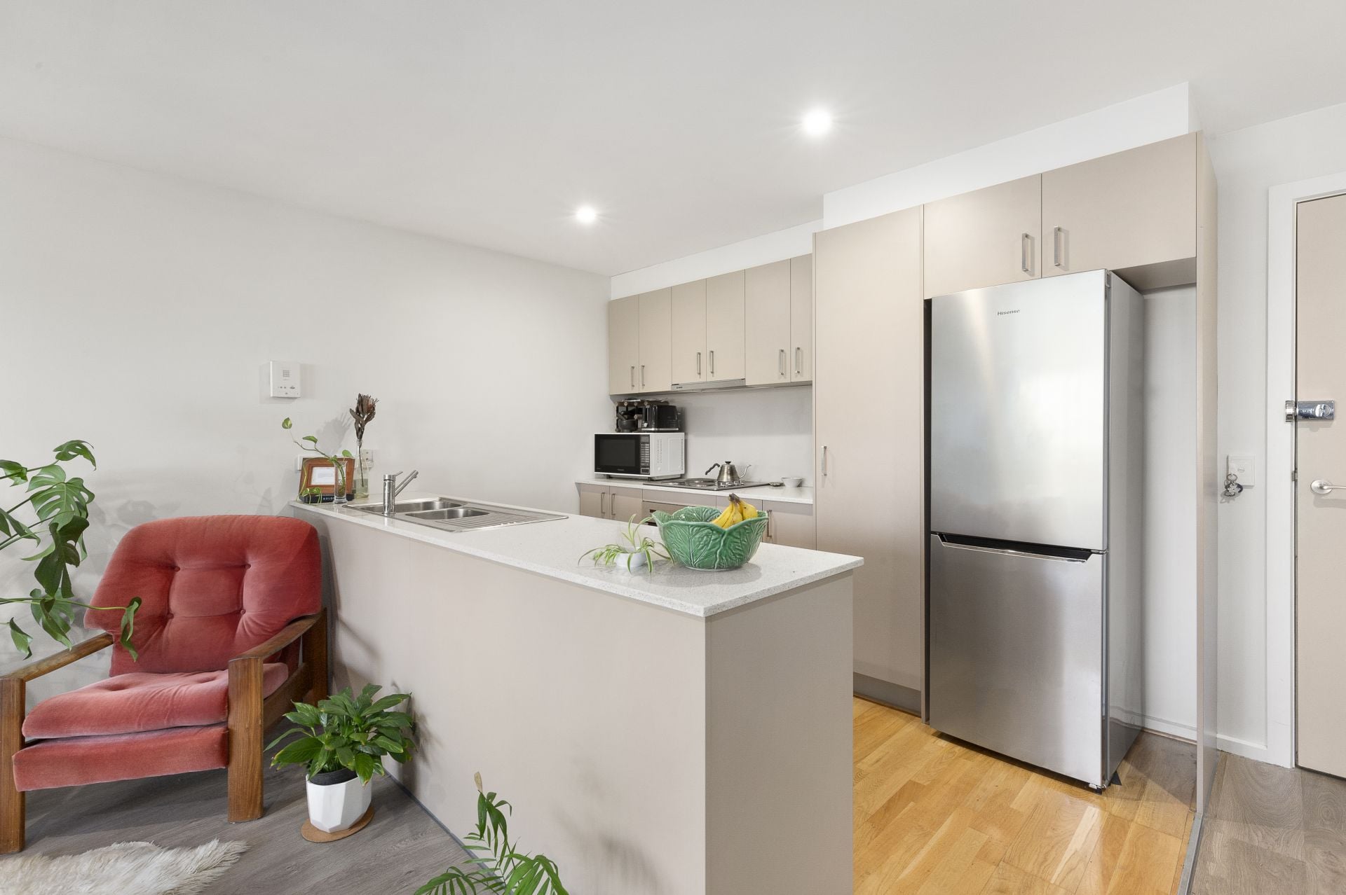 Parkside Serenity, Conveniently Positioned