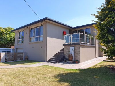 3
 
 
 
  
 
 
 1
 
 
 
  
 
 
 4
 
 
 
 
 
 
 
 33 Mungala Crescent, Miandetta TAS 7310, Miandetta - Thumbnail 3