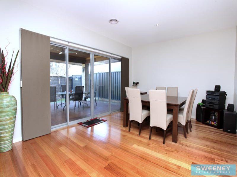 8 Flemington Street, Caroline Springs - Thumbnail 4