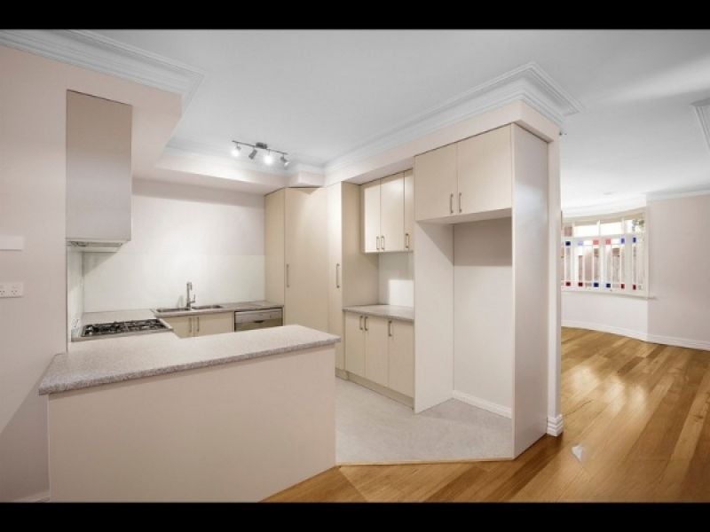4/4 Eleanor Street, Footscray - Thumbnail 7