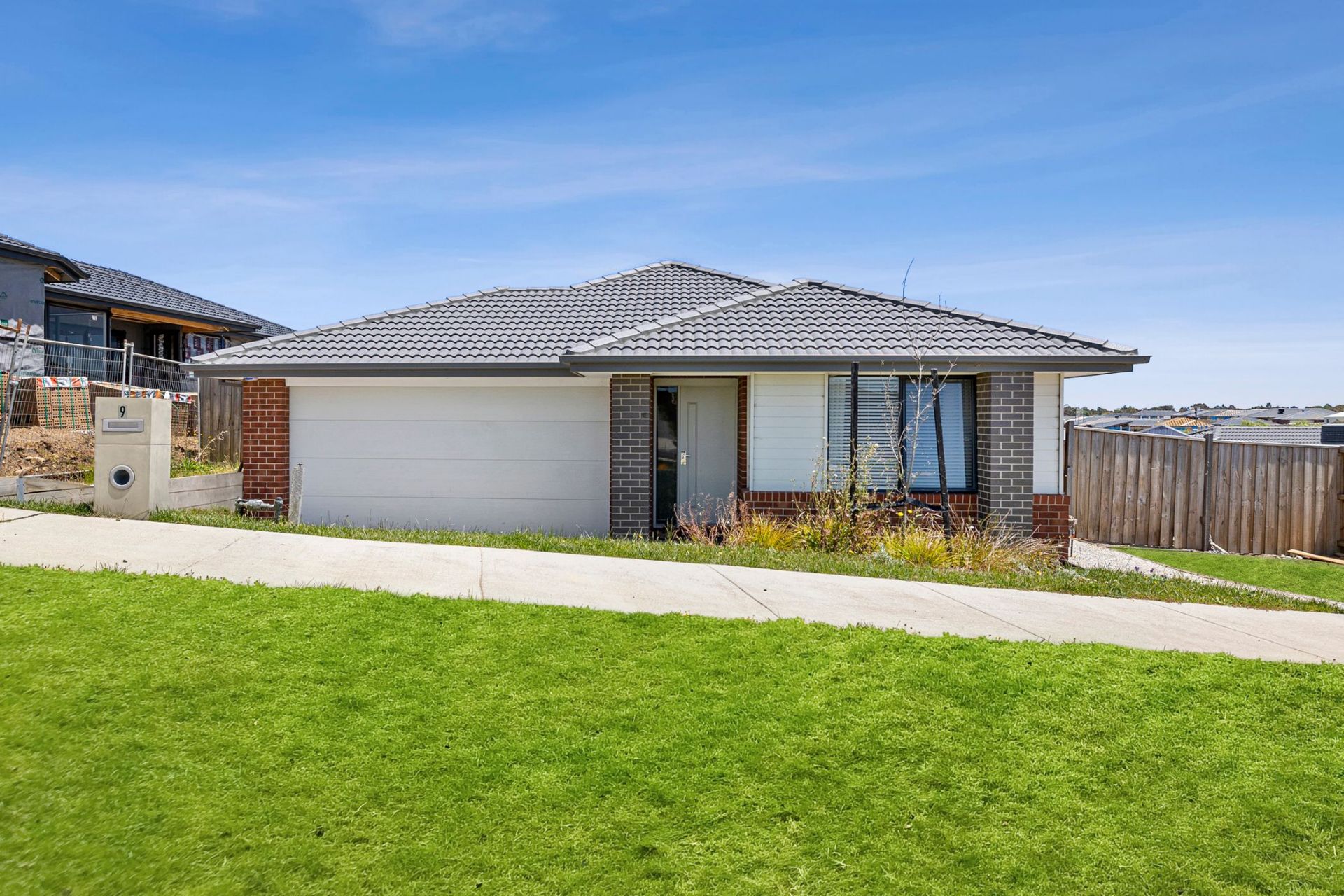 9 Meribel Street, Winter Valley, Winter Valley - Thumbnail 3