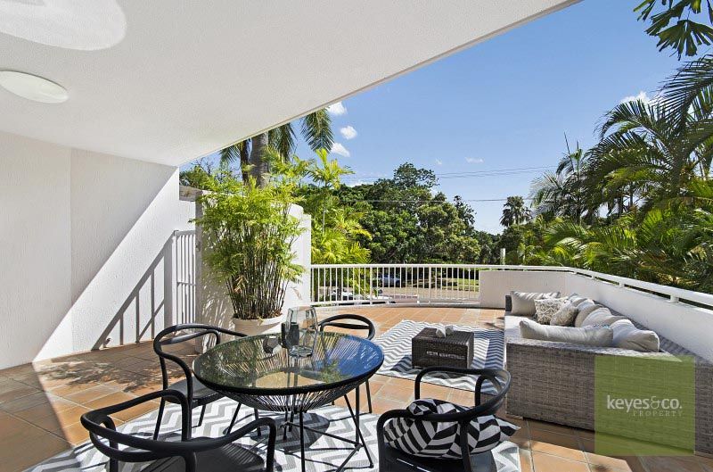 Sold property 330,000 for 2/8 Paxton Street North Ward , QLD 4810