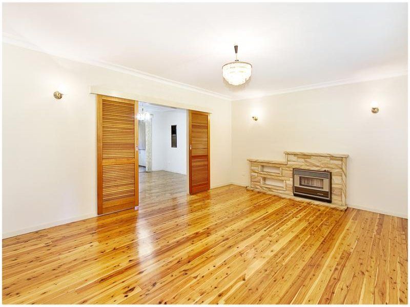 16 Stanley Avenue, Kurrajong Heights - Thumbnail 3