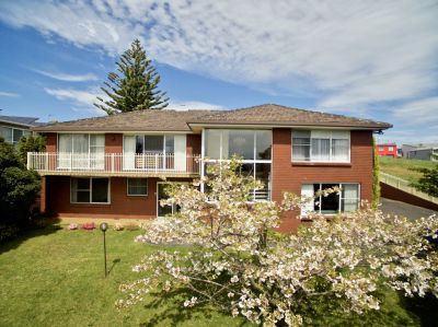 5
 
 
 
  
 
 
 3
 
 
 
  
 
 
 3
 
 
 
 
 
 
 
 193 Steele Street, Devonport TAS 7310, Devonport - Thumbnail 2