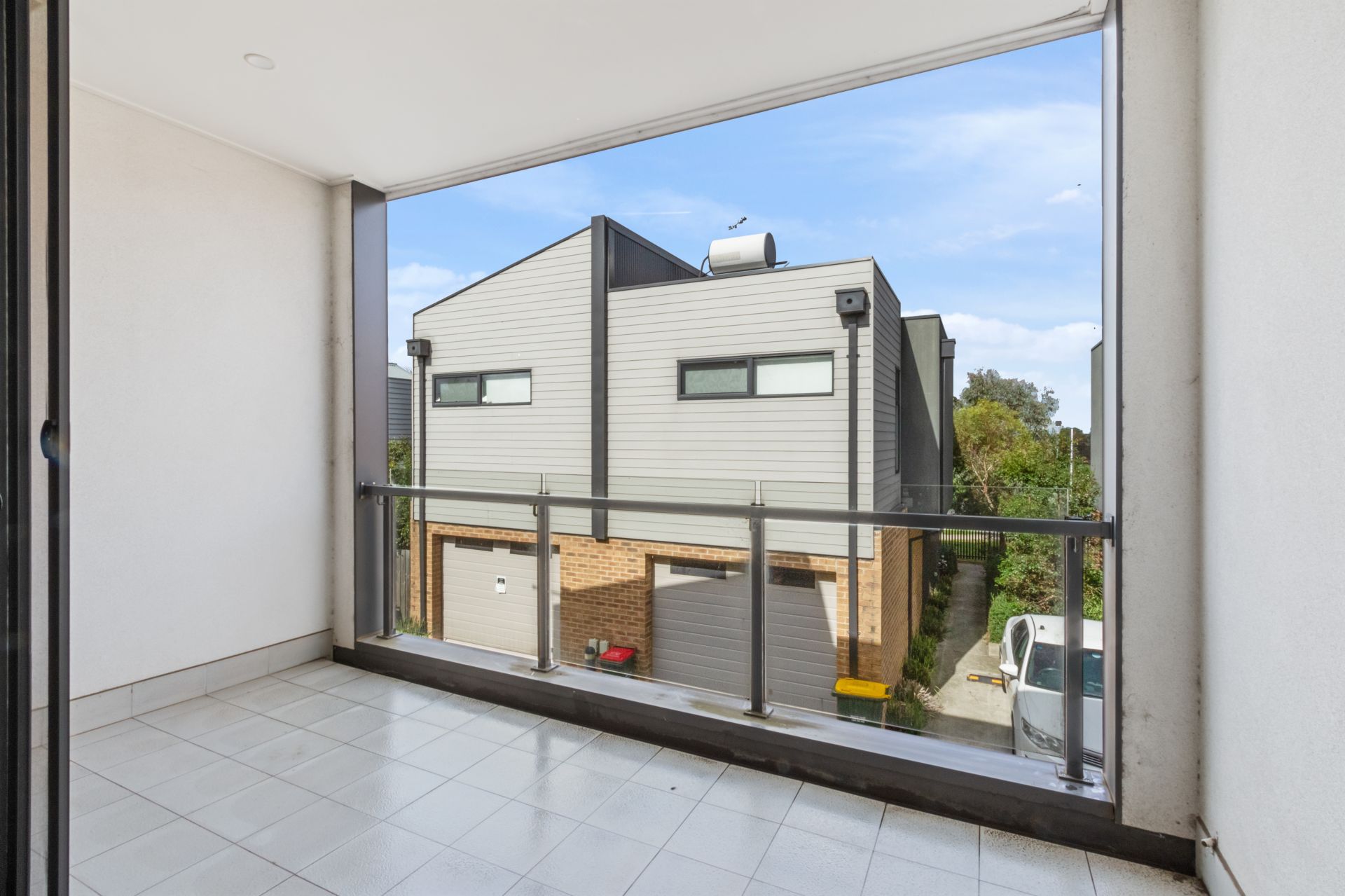 Charming 2-Bedroom Townhouse in Pascoe Vale South