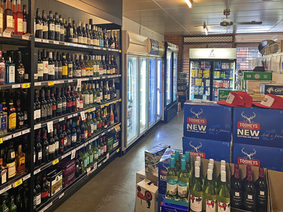LIQUOR & FOOD STORE FOR SALE - BATEMANS BAY DISTRICT