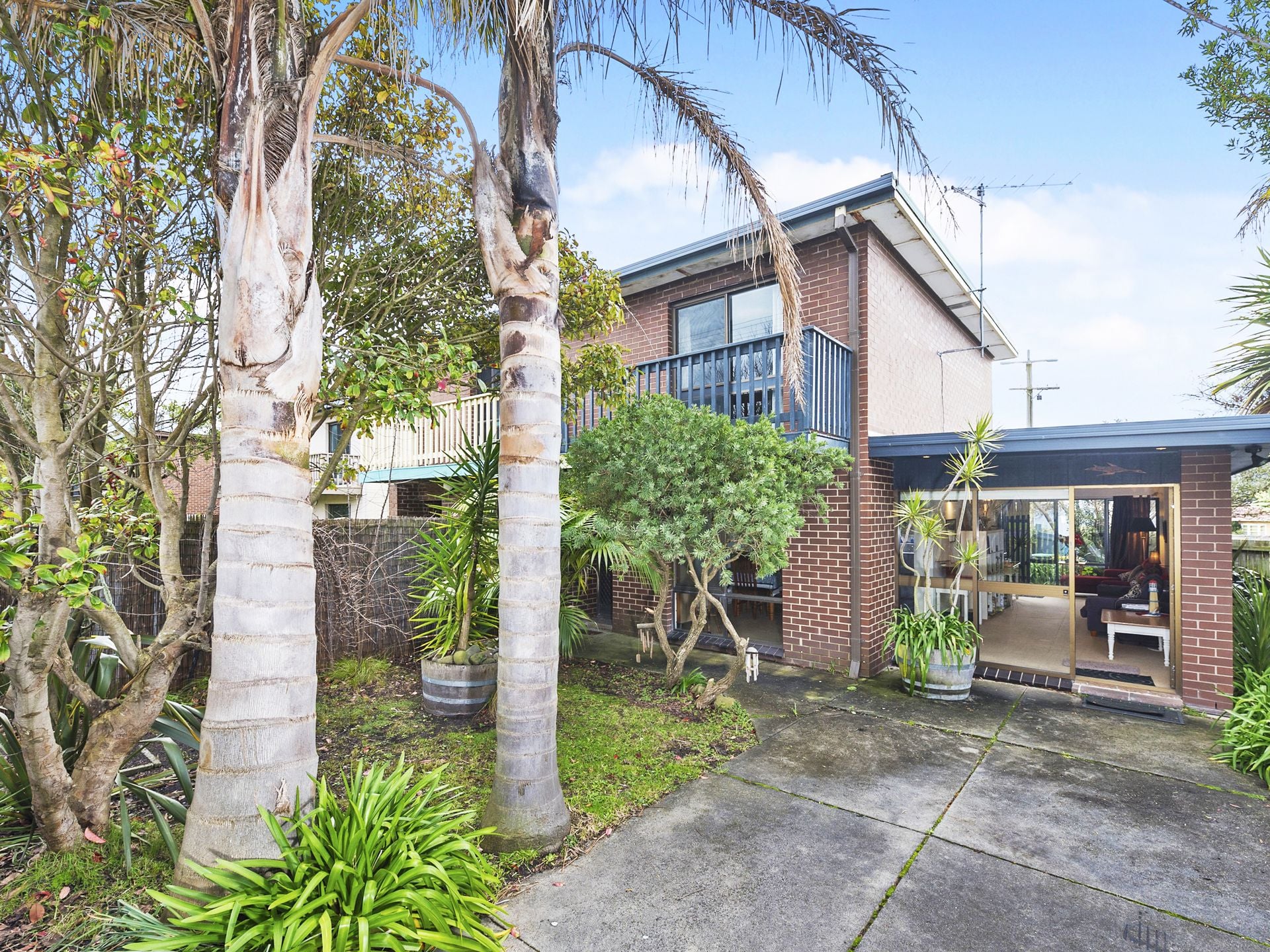 1/22 Nelson Street, Apollo Bay - Thumbnail 2