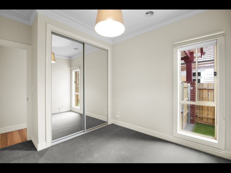 7/4 Eleanor Street, Footscray - Thumbnail 6