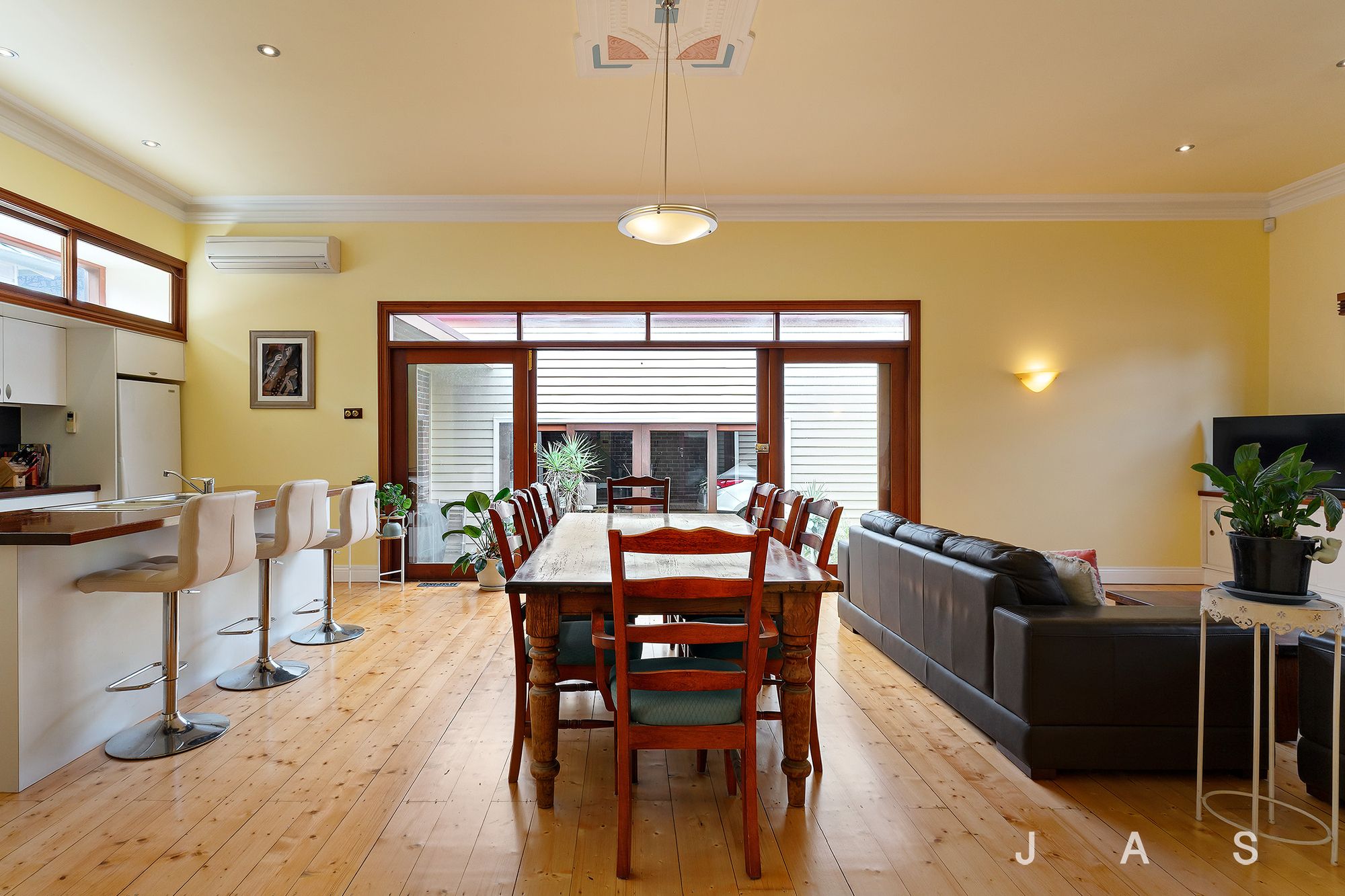 77 Queensville Street, Kingsville, Kingsville - Thumbnail 5