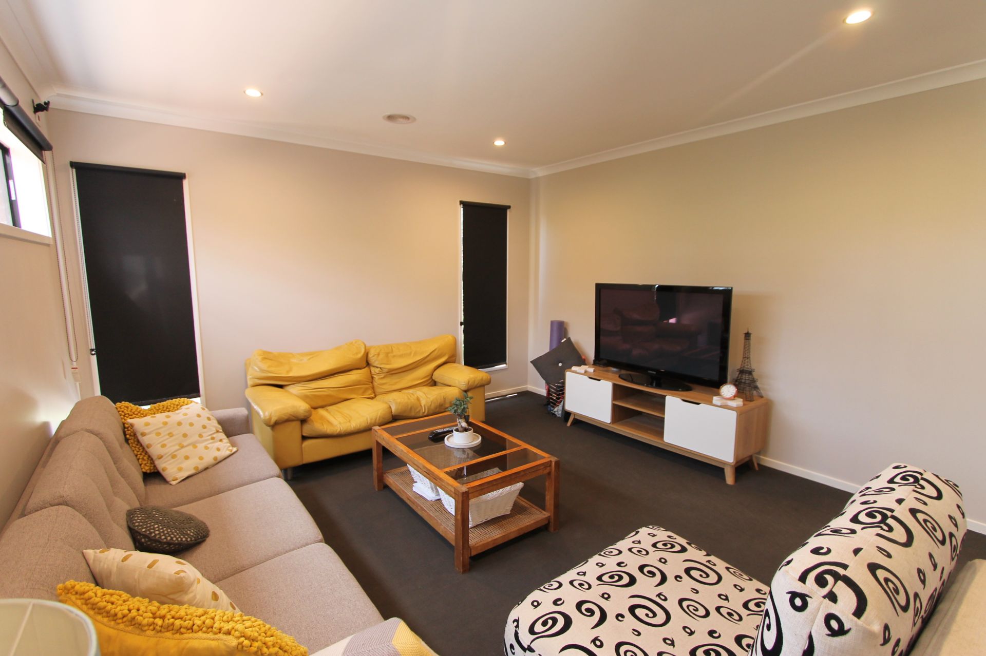 MODERN AND SPACIOUS!