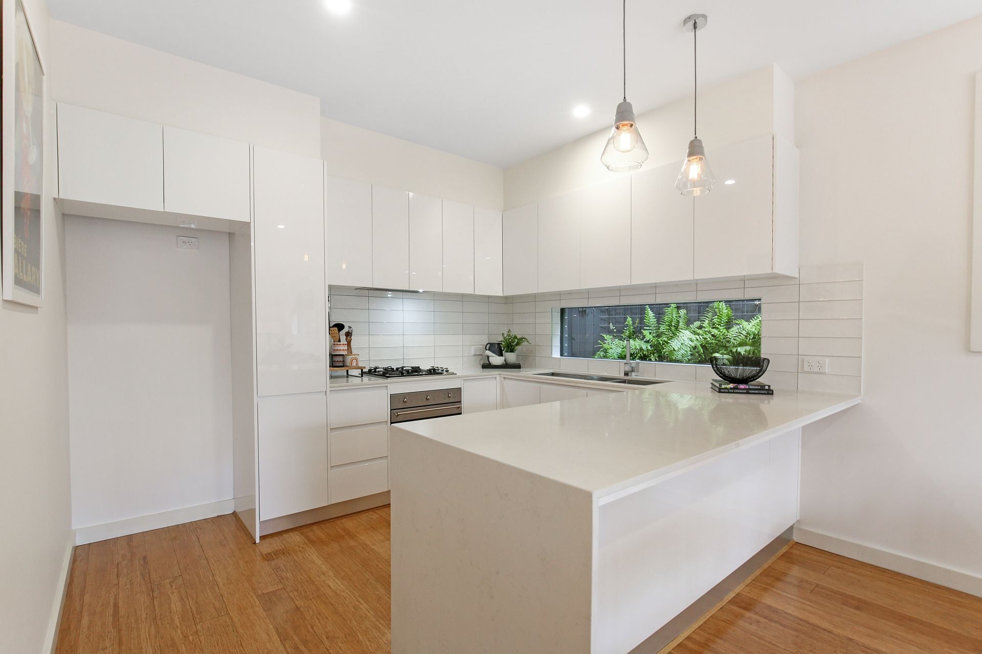 A Touch Of Contemporary Class
