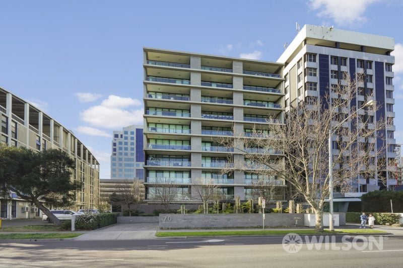 815/70 Queens Road MELBOURNE VIC, Melbourne - Thumbnail 3