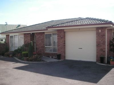 1/124A North Fenton Street, DEVONPORT, Devonport - Thumbnail 2