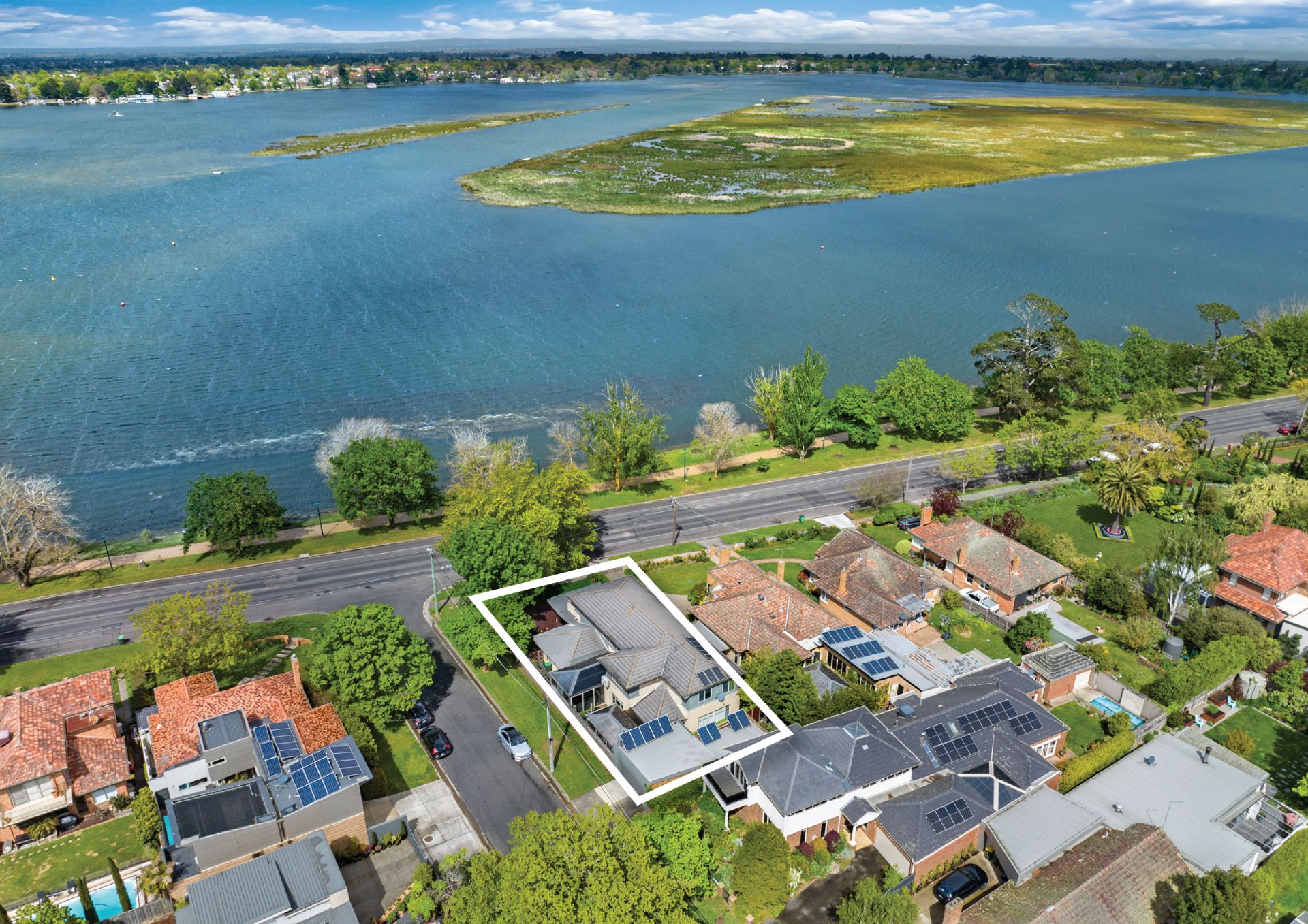 328 Wendouree Parade, Lake Wendouree Ballarat Real Estate Pty Ltd