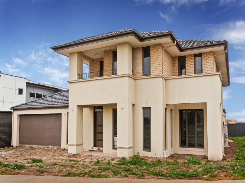 26 Brunton Avenue, Caroline Springs - Thumbnail 2