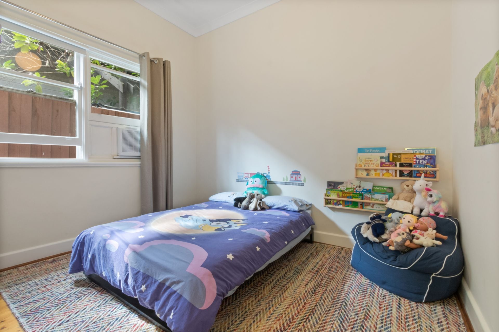 Charming 3-Bedroom Haven in Northcote Awaits You!