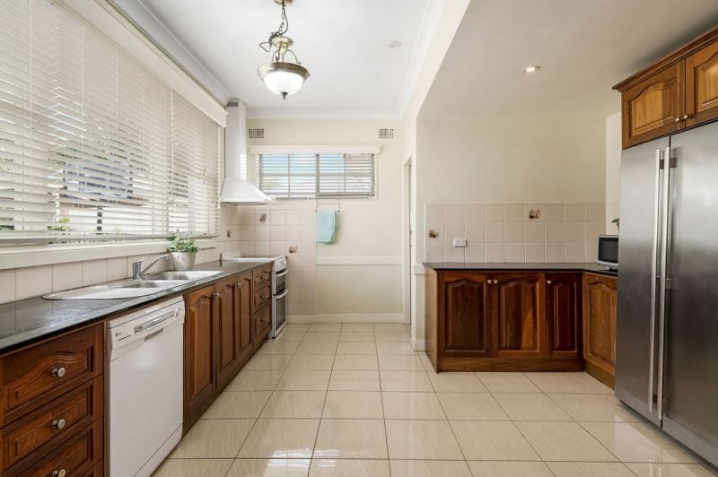 Real Estate For Lease 15 Elizabeth Macarthur Avenue Camden , NSW