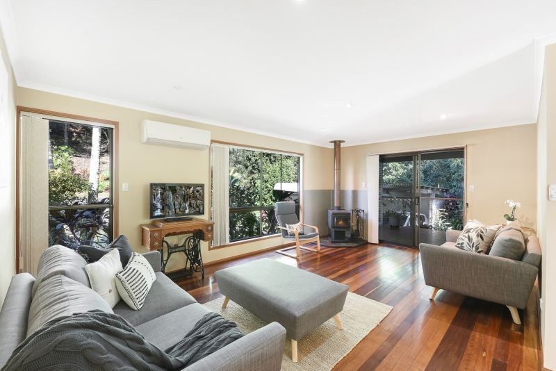 Real Estate For Sale 34 Valley View Street Burnside , QLD