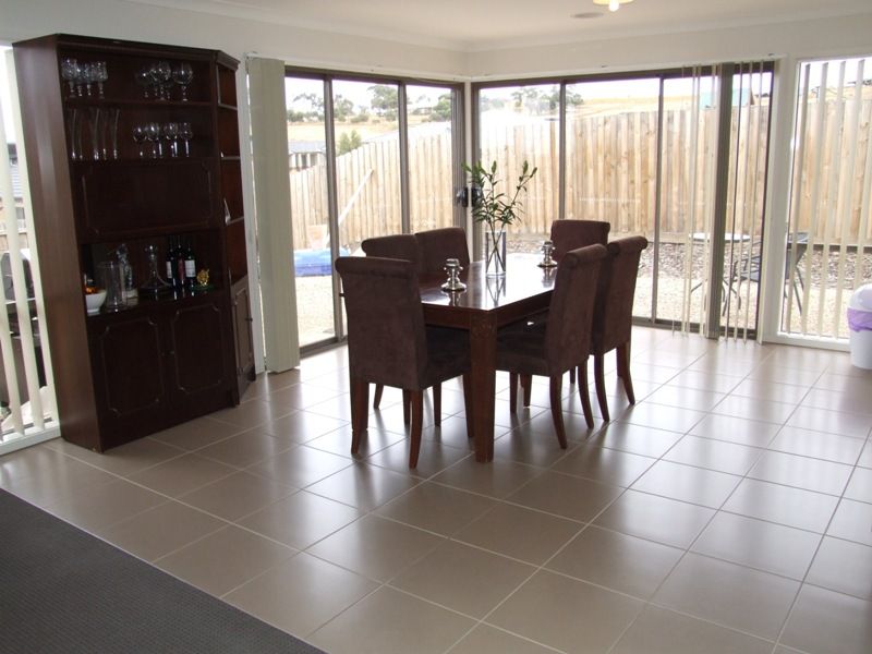 2 Goodenia Court, Bacchus Marsh - Thumbnail 5