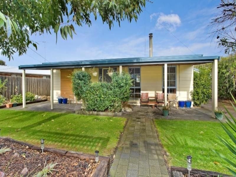 11 Heron Crescent BARWON HEADS VIC, Barwon Heads - Thumbnail 2