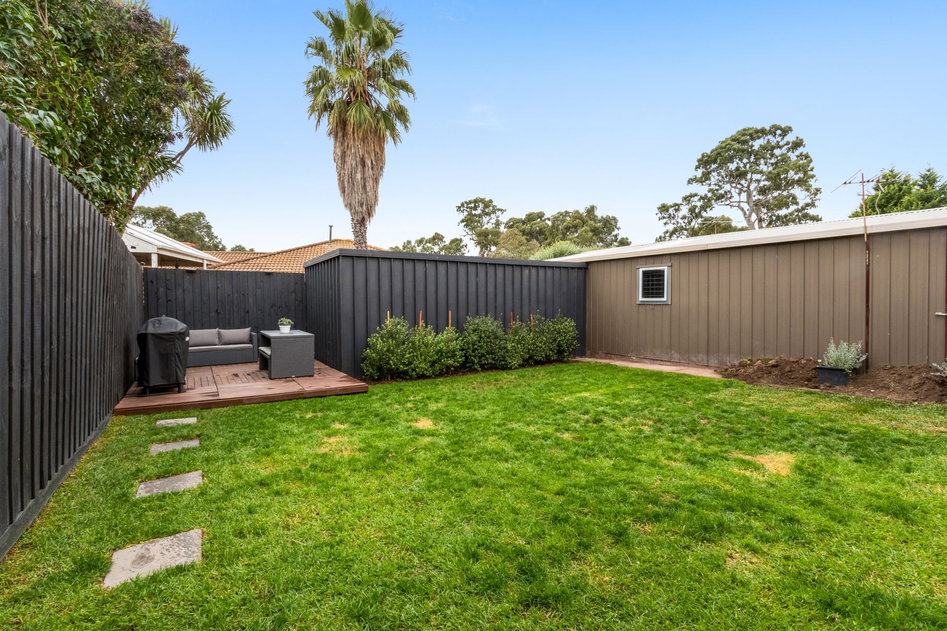 SPACIOUS FOR THE WHOLE FAMILY AND TRADIE