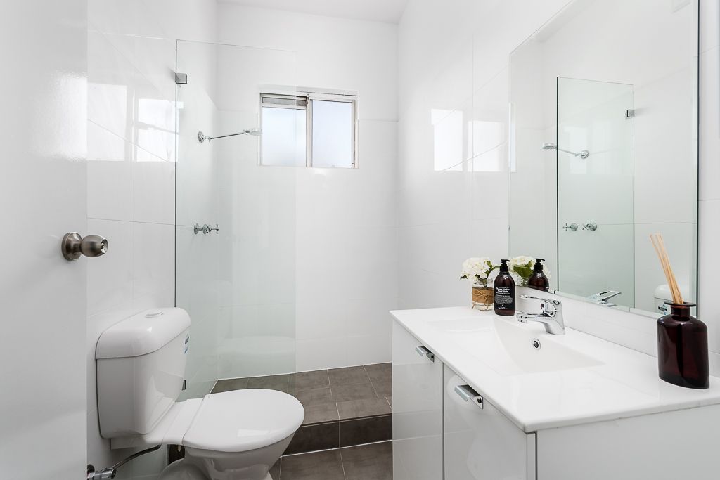 SOLD - Freshly Renovated Top Floor Boutique Apartment, Own Private Entrance