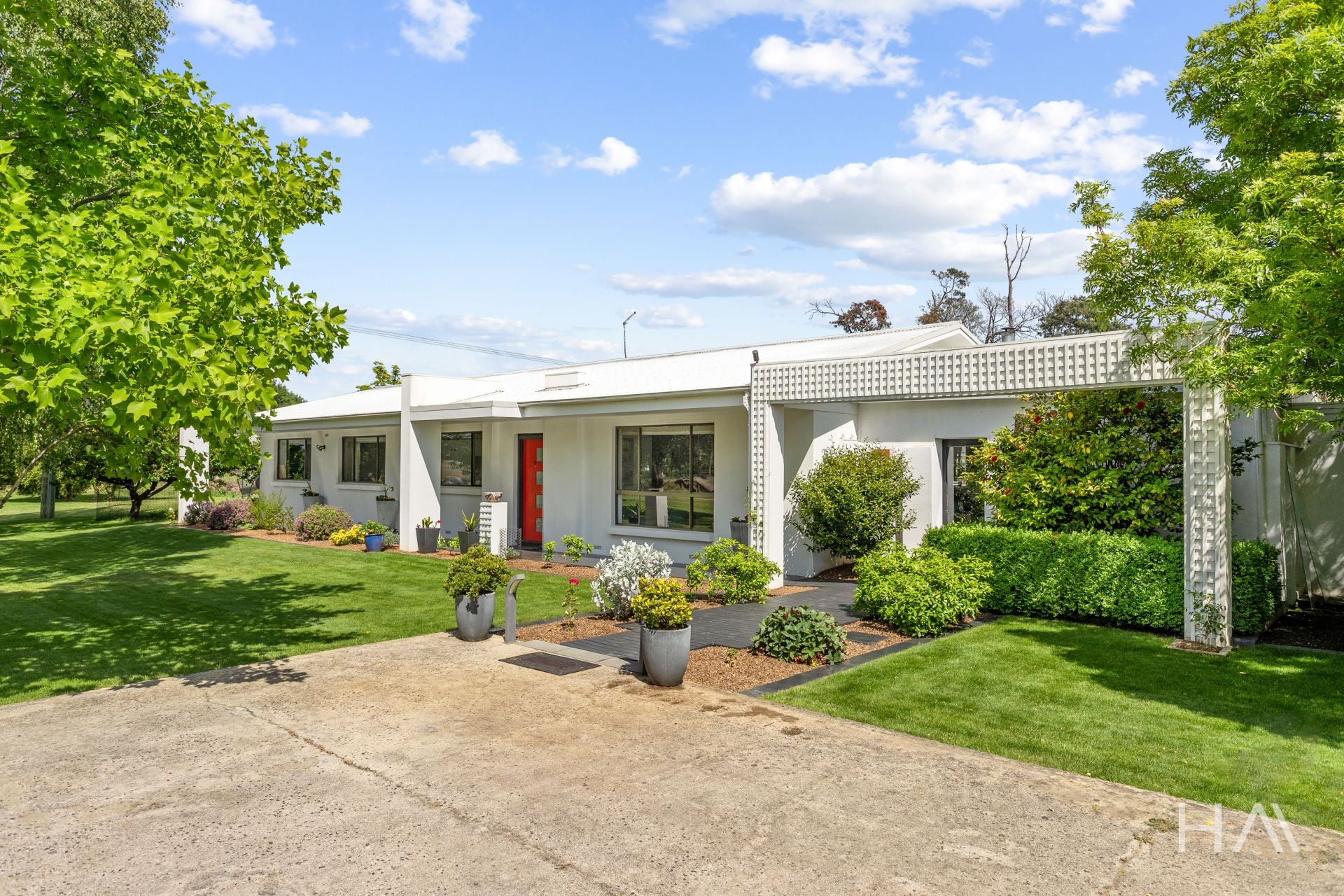 6 Oakmount Street Perth, Perth - Thumbnail 3