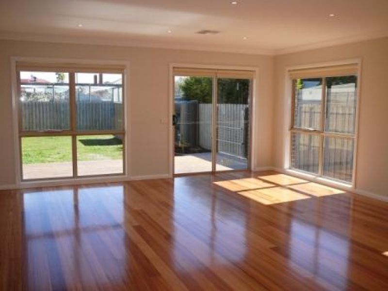 37 Seves Street, Altona - Thumbnail 4