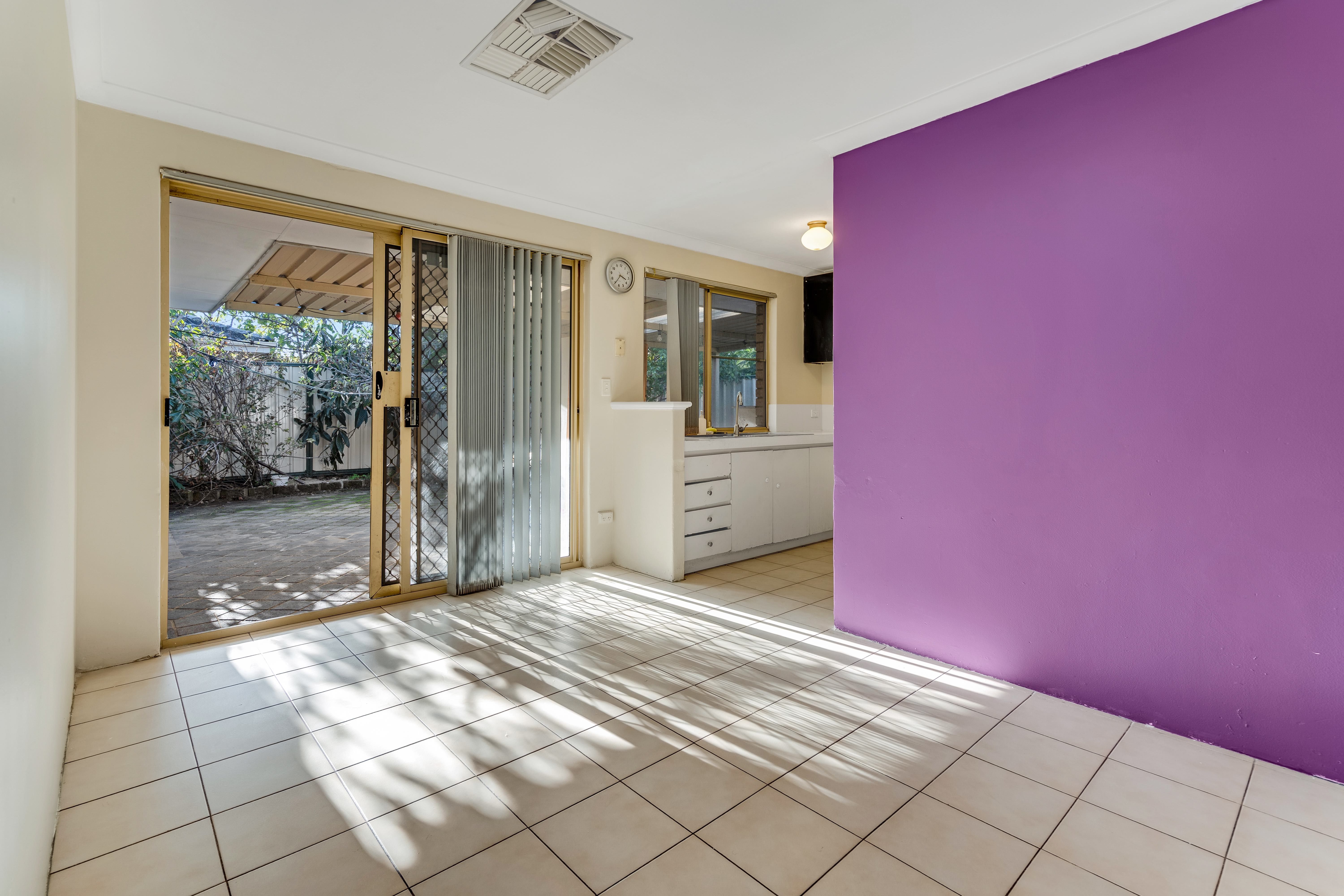 16/11 Firetail Place, Kenwick