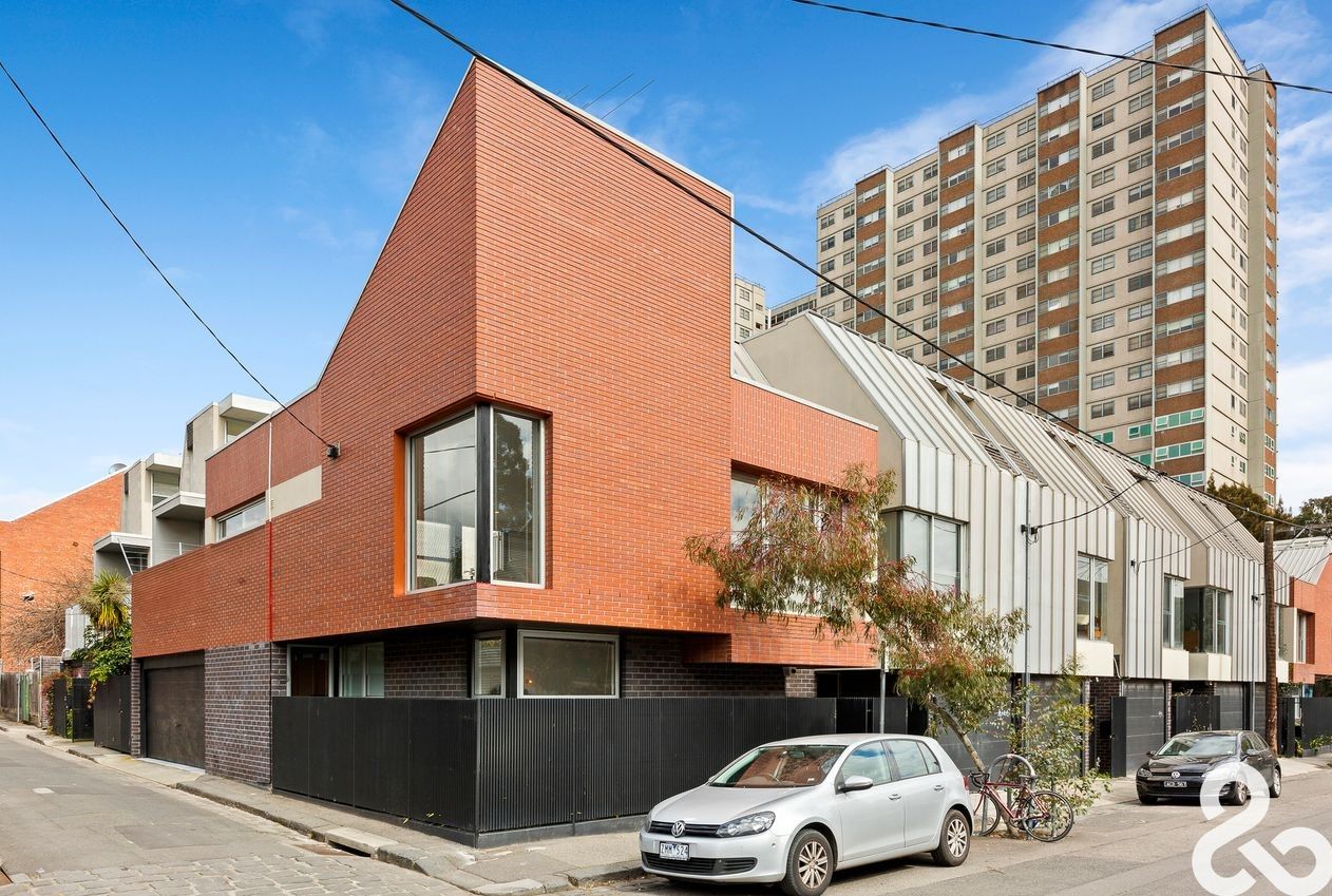 AN AWARD WINNER IN THE HEART OF FITZROY!