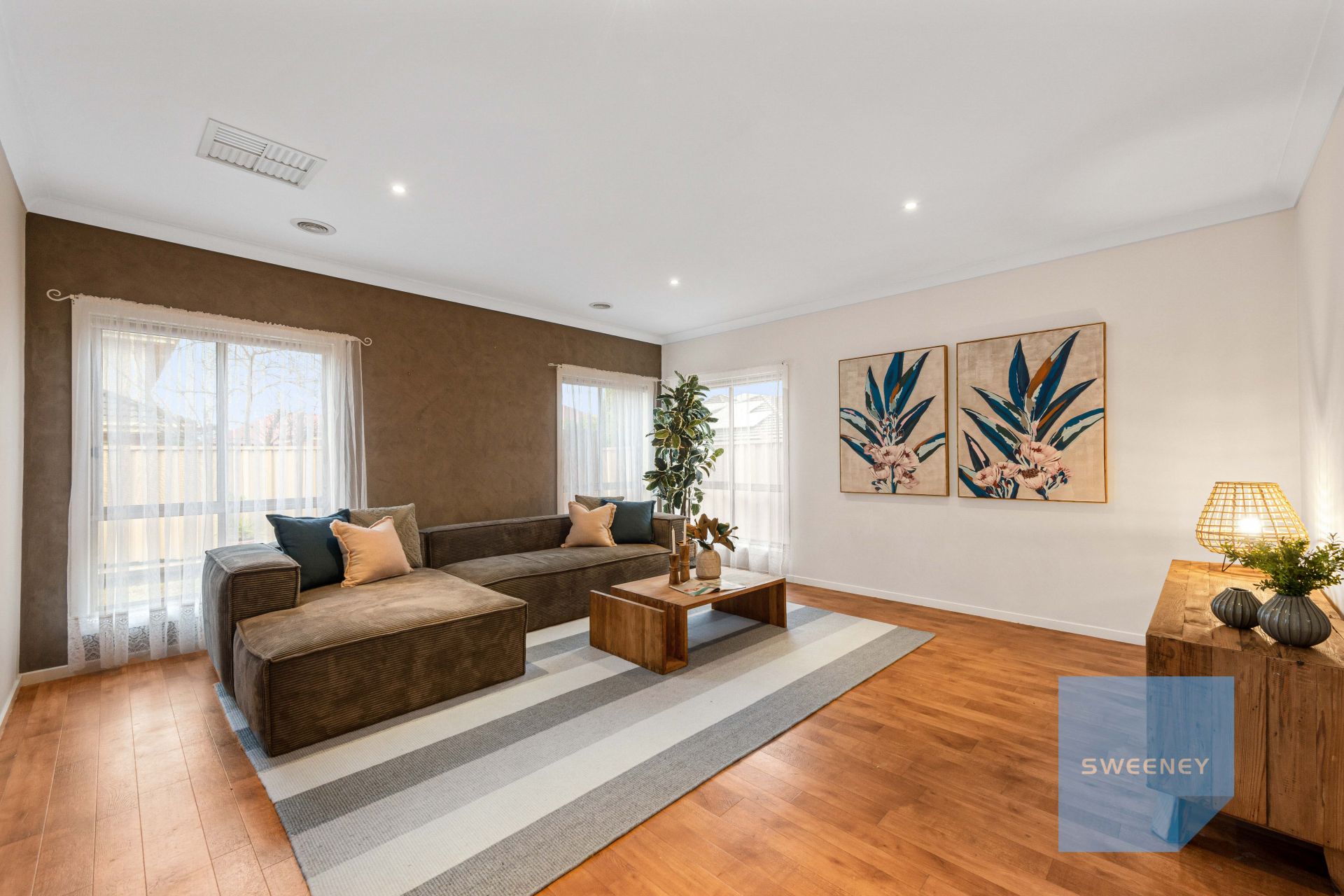 7 Wattlepark Street, Caroline Springs - Thumbnail 8