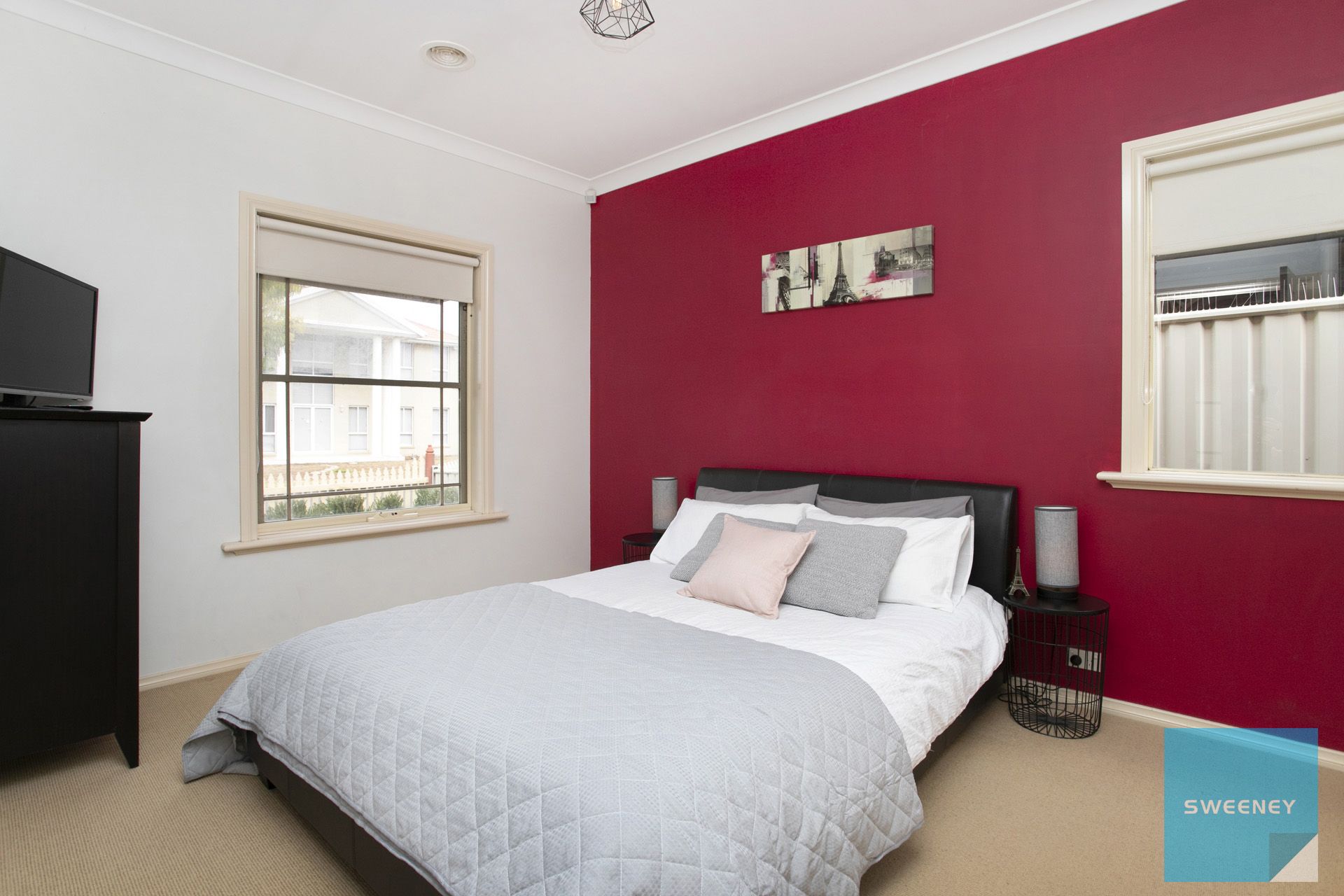 8 Millstream Way, CAROLINE SPRINGS Sweeney Estate Agents