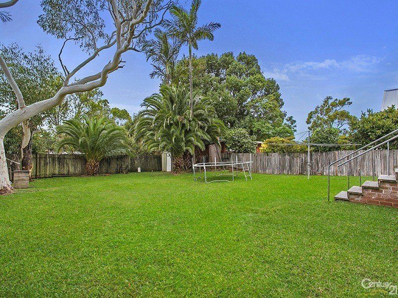 Real Estate For Sale 17 Forest Road Yowie Bay , NSW