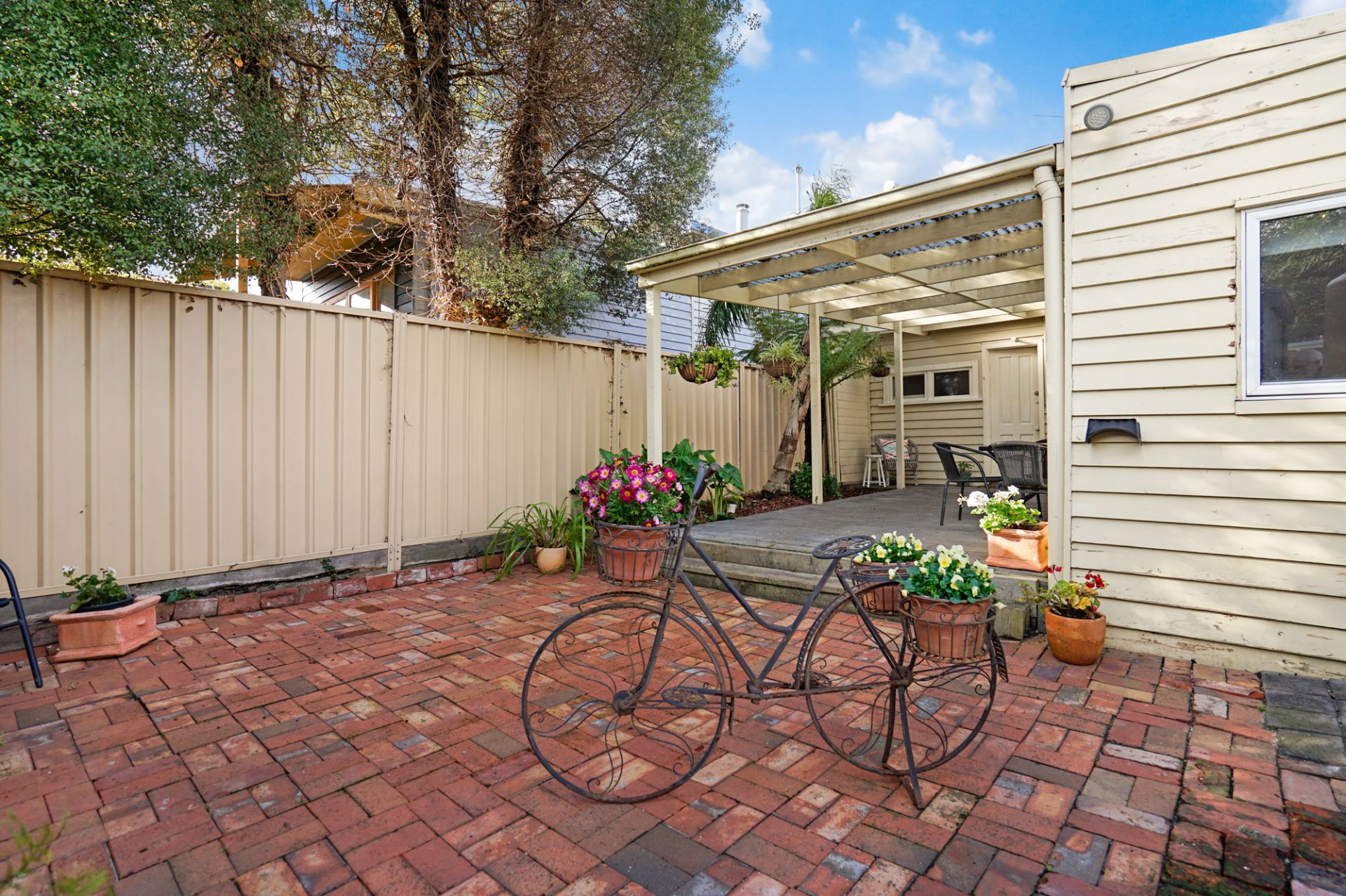 10 East  Street South, Bakery Hill, Bakery Hill - Thumbnail 2