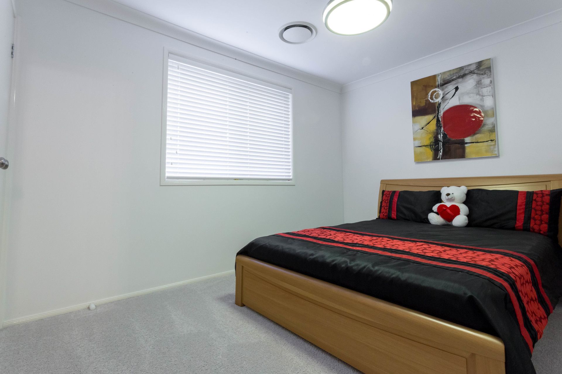 Colebee 27 Kirkwood Crescent