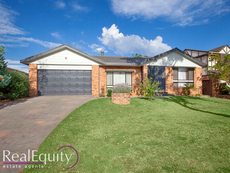 Real Estate For Sale 61 Wolverton Avenue Chipping Norton , NSW