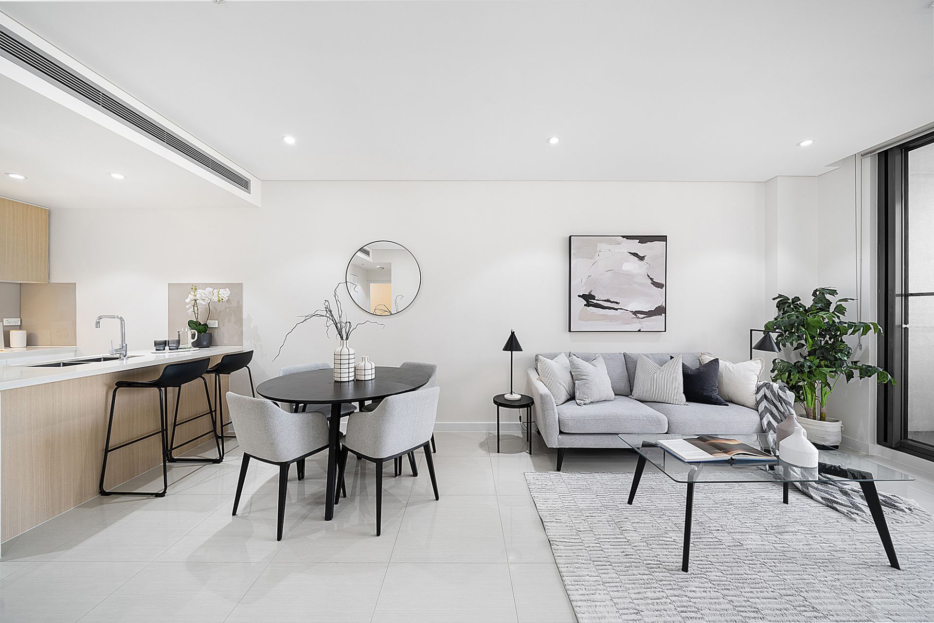 228/4 Nipper Street, Homebush, Homebush - Thumbnail 4