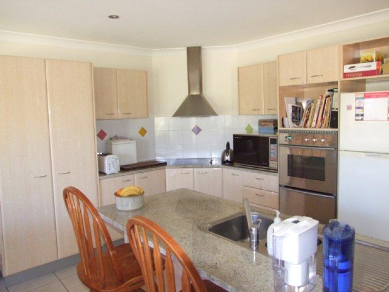 3 Sardinia Place KAWANA ISLAND QLD, Kawana Island - Thumbnail 3