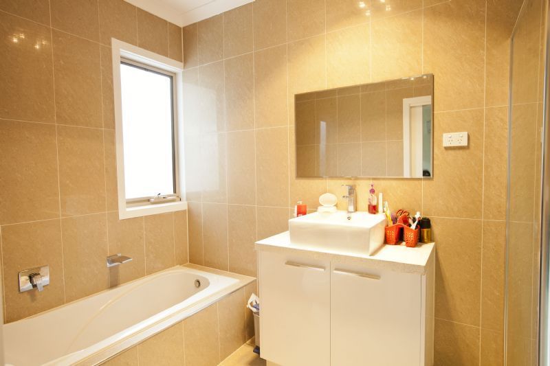 2/10 Hampton Parade, West Footscray - Thumbnail 4