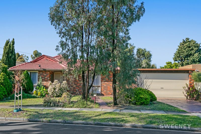 51 Laird Drive, Altona Meadows - Thumbnail 3