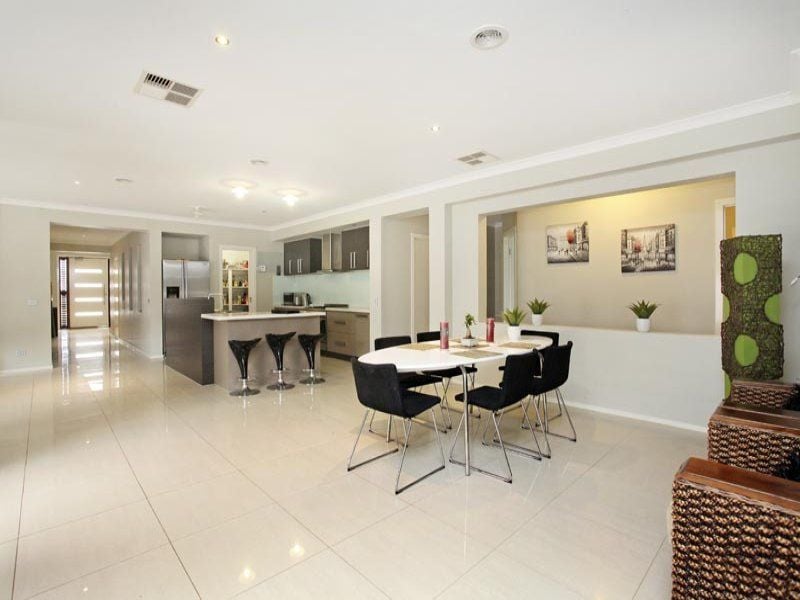 20 Freelands Drive, Burnside Heights - Thumbnail 8