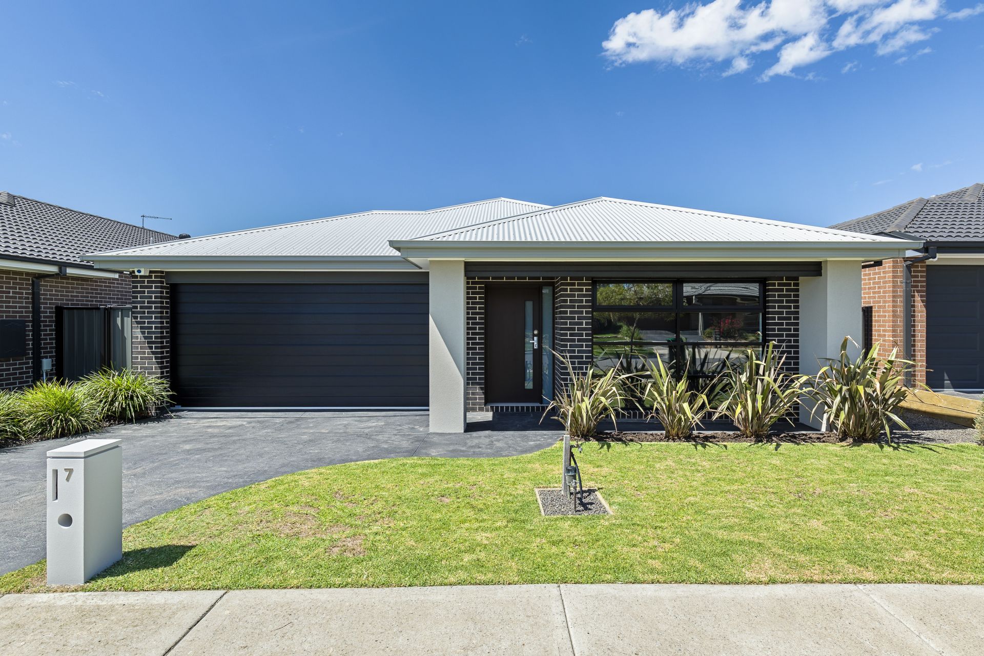 7 Oatmeal Way Mernda, Mernda - Thumbnail 3