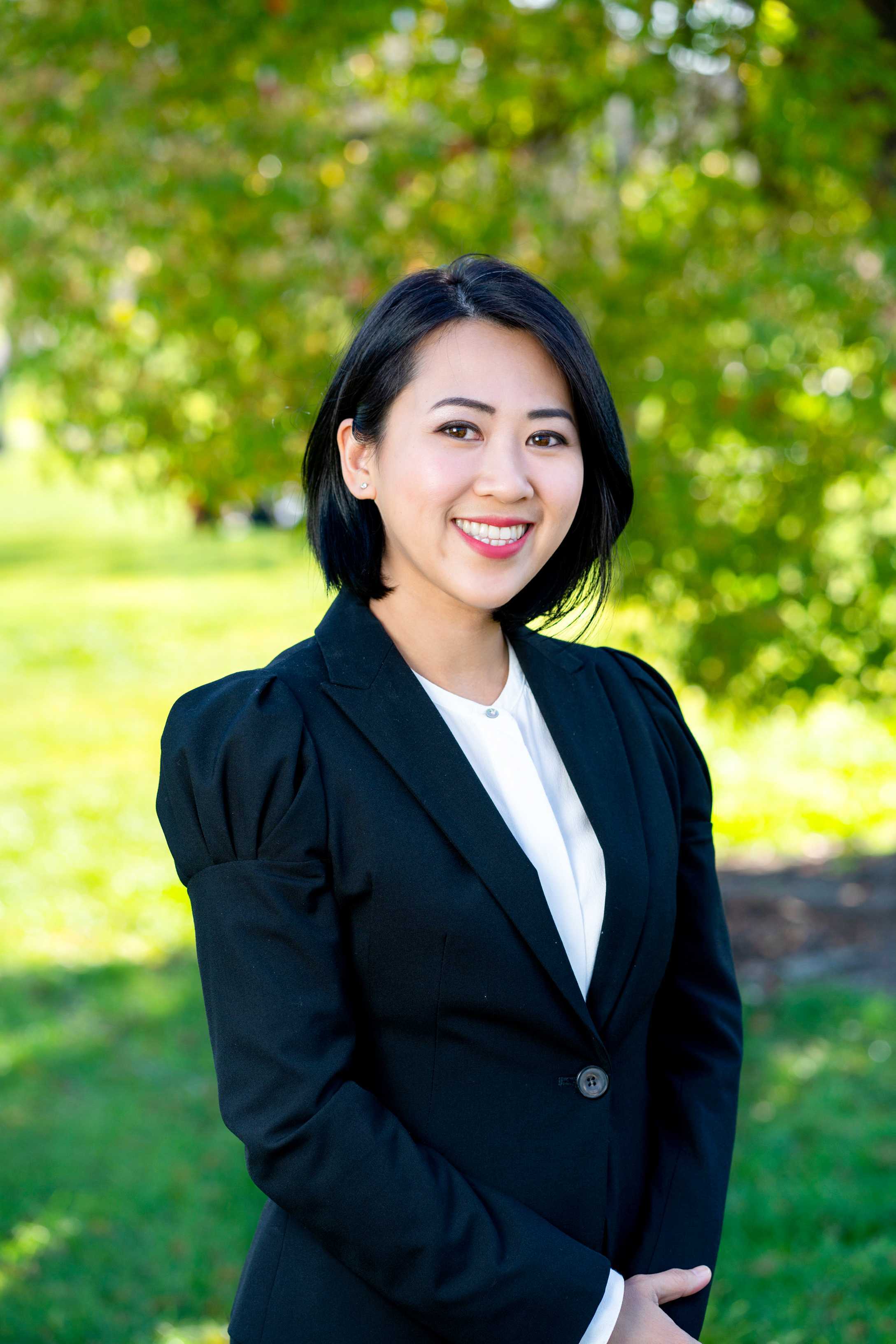 Jasmine Tay Real Estate Agent