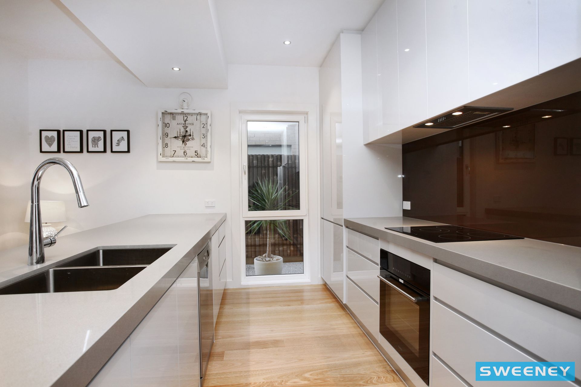 21 Boathouse Drive, Caroline Springs - Thumbnail 8