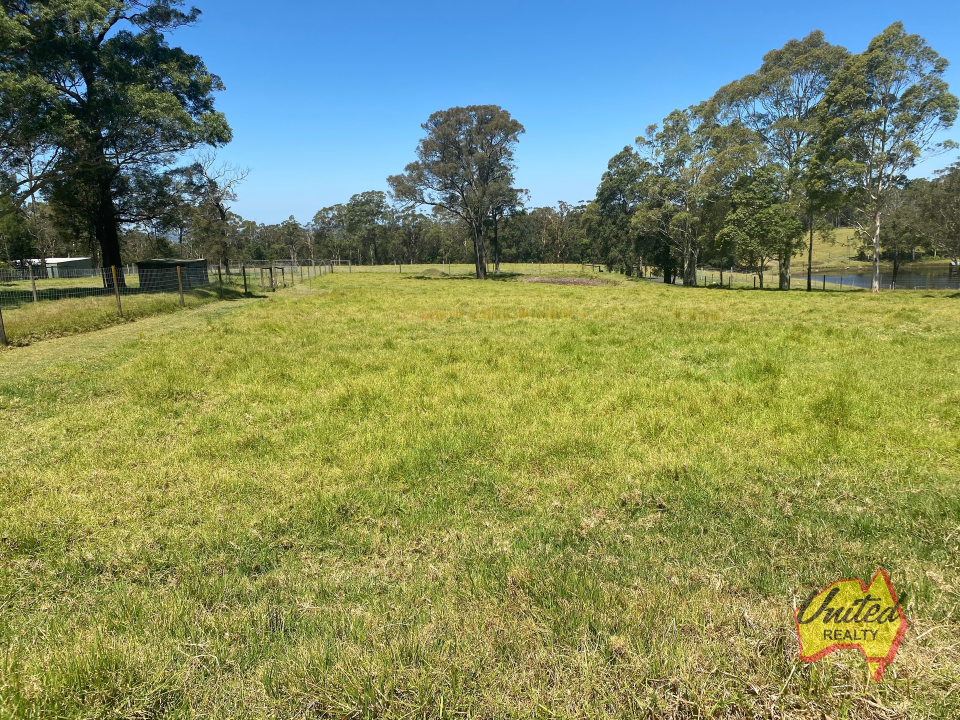 1290 Silverdale Road, WEROMBI United Realty