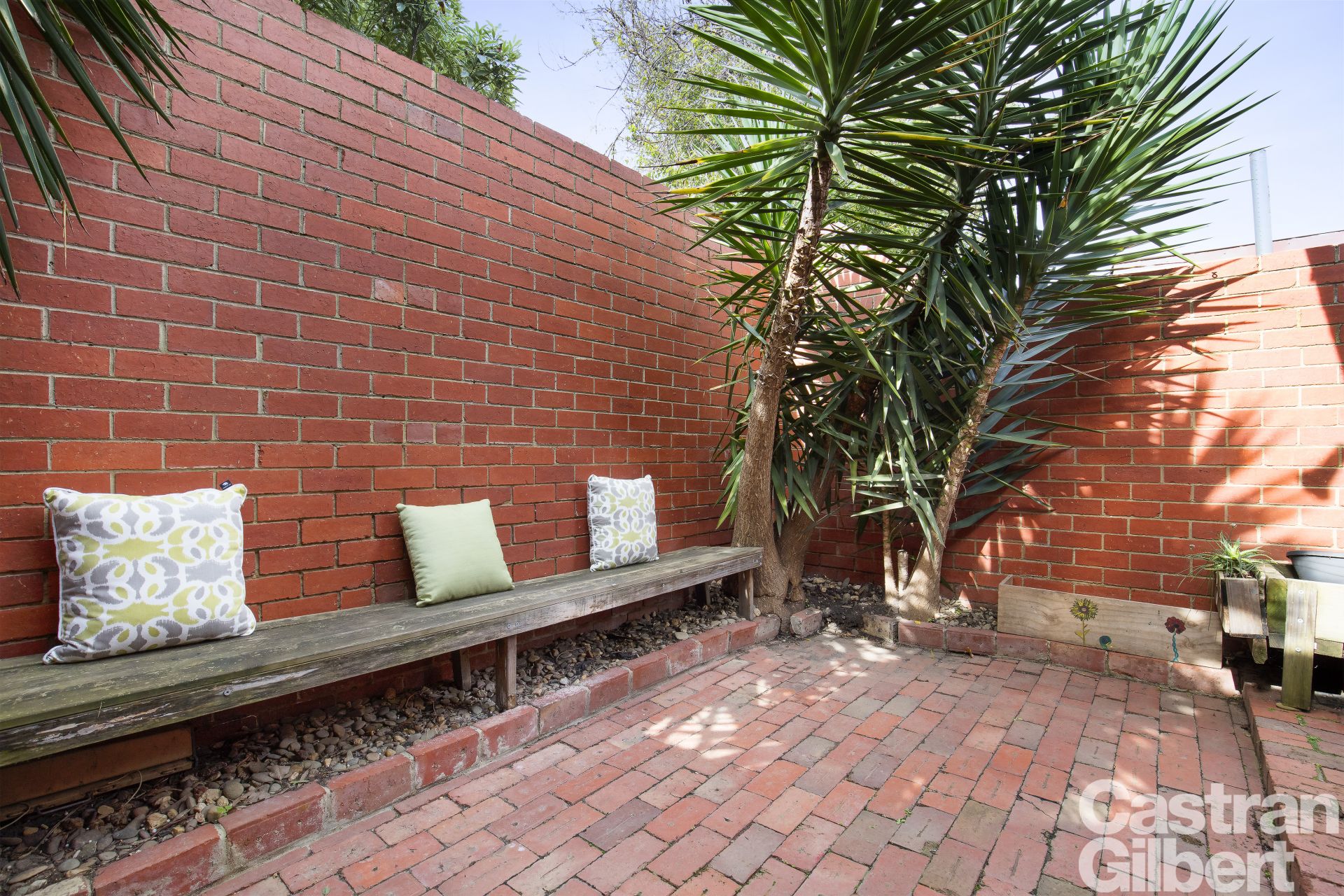 136 Surrey Road North, South Yarra - Thumbnail 7