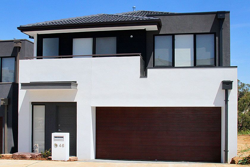 Huge Home with Desirable Views!